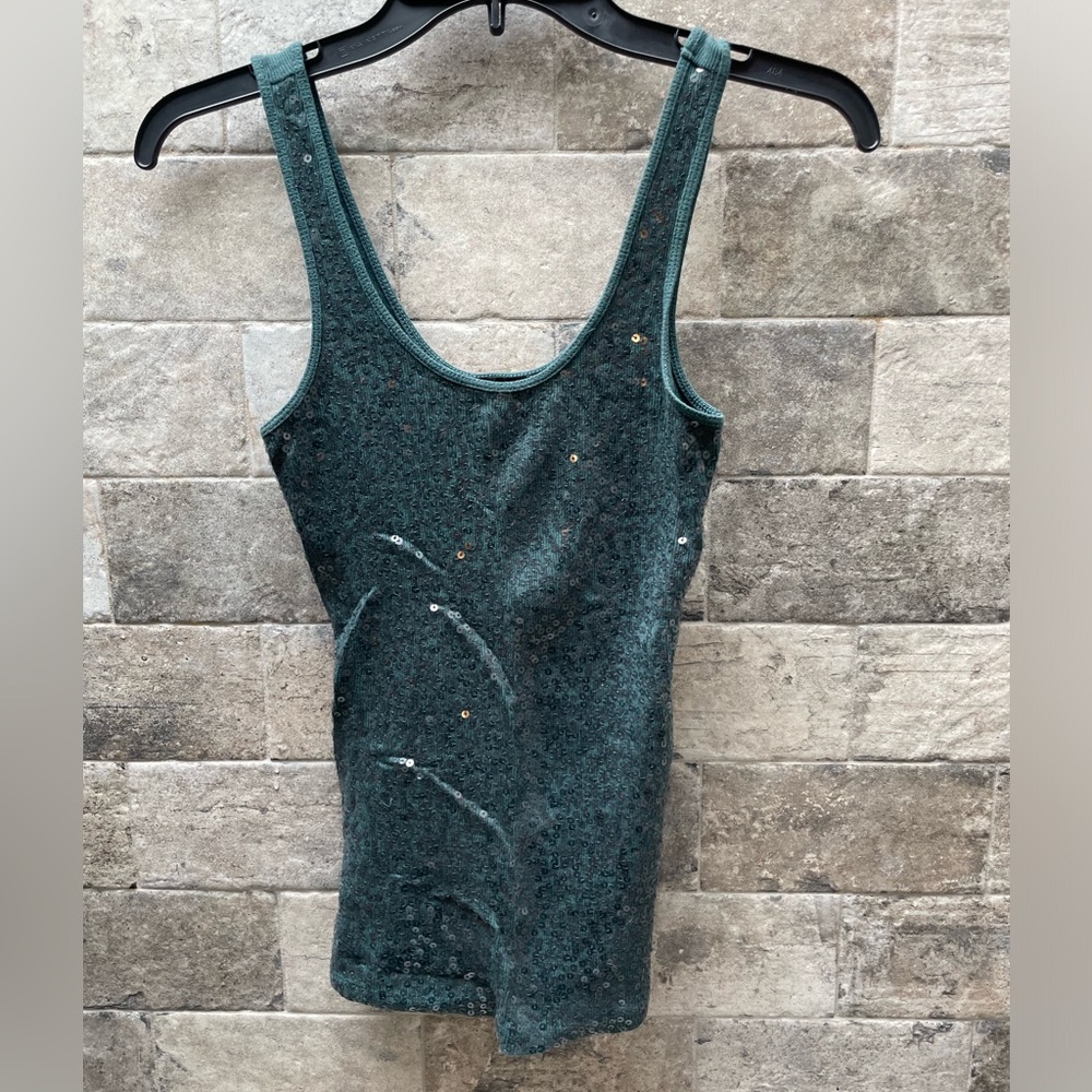 ❤️ EXPRESS GREEN SEQUIN FESTIVE HOLIDAY RIBBED TANK TOP SIZE XS